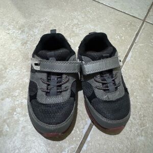 Stride Rite Black and Gray Kids Sneakers